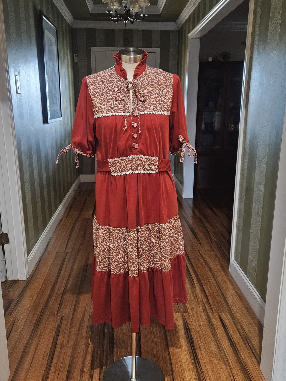 70's Vintage Polt/cotton Red Floral Panel Midi Dress 6